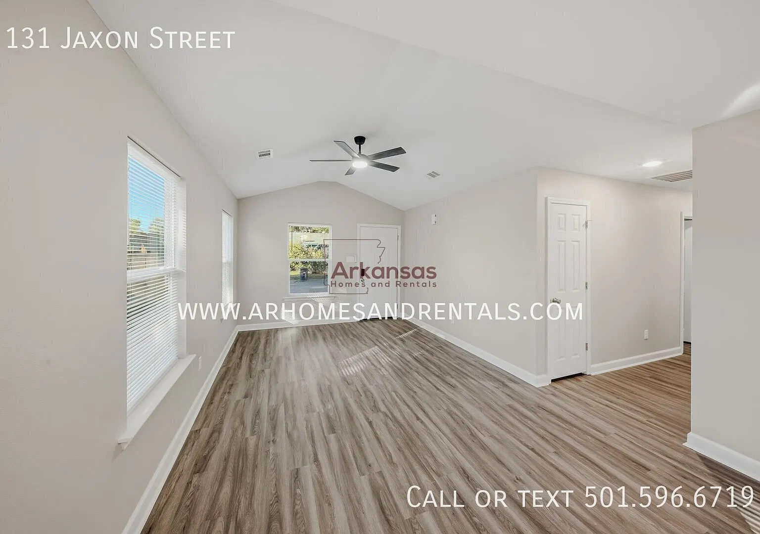 $500 Deposit Octoberfest Special ~ 131 Jaxon Street - 4 Bedrooms | 2 Bathrooms | Driveway/Off Str... — Photo 2