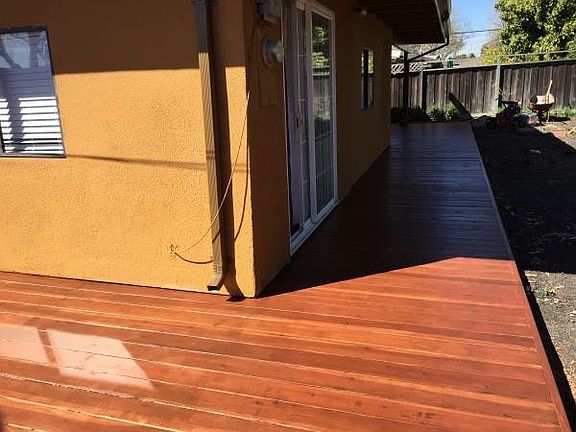 5th image of 1074 Candlewood Ave