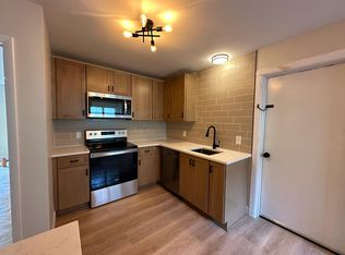 38 Minerva St, Tonawanda, NY 14150