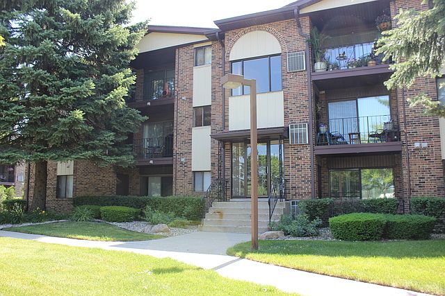 1st image of 13933 S Laramie Ave #213