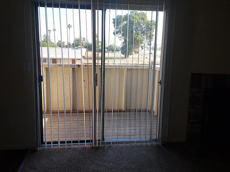 Village Oaks — Photo 32