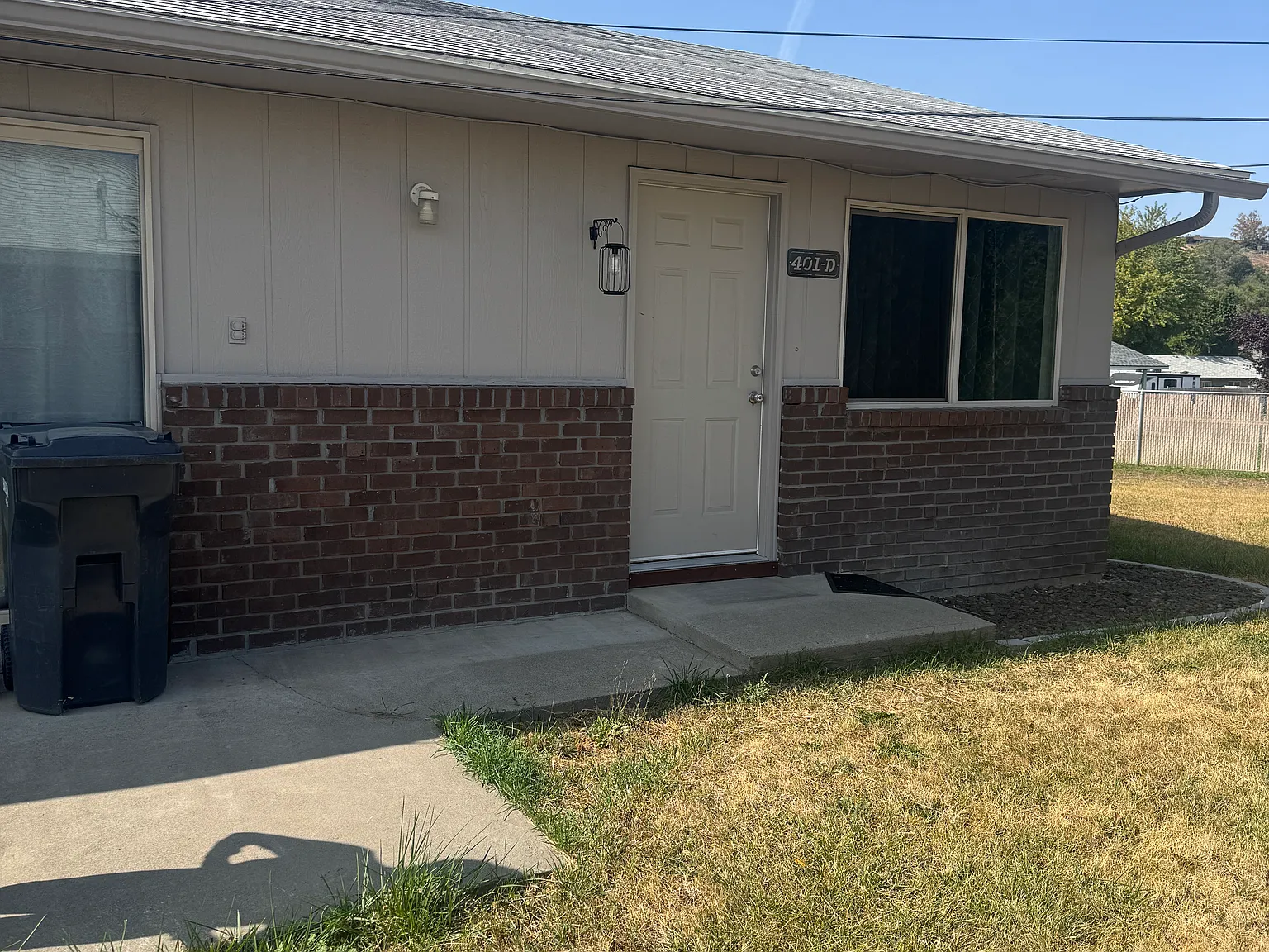 2 bed, 850 sqft, $1,250 — Photo 1