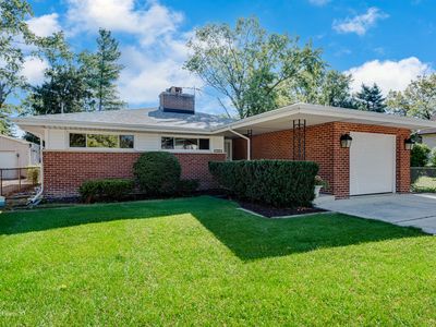 1331 Potter Rd, Park Ridge, IL, 60068