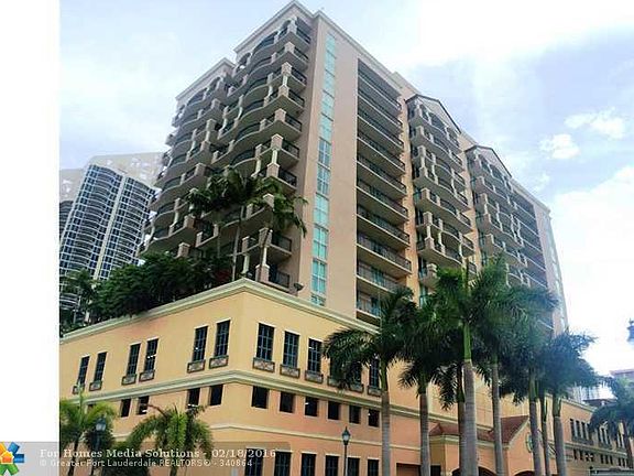 3rd image of 17555 Atlantic Blvd APT 1001