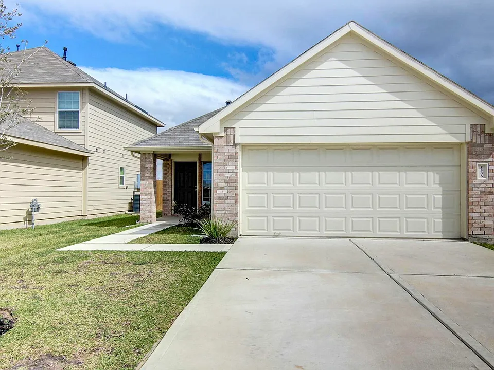 5506 Plantation Forest Dr