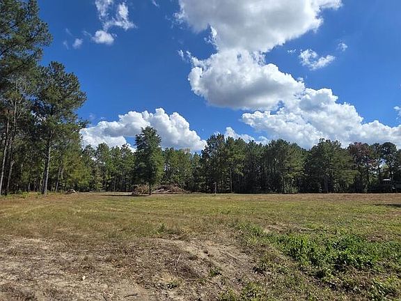 4th image of Twin Creek Rd