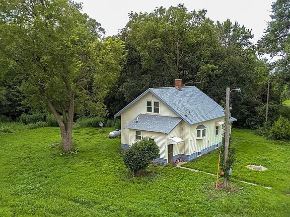 4th image of 4815 SE 16th St