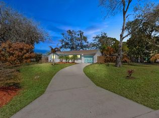 126 Ormond Ct, Sebastian, FL 32958