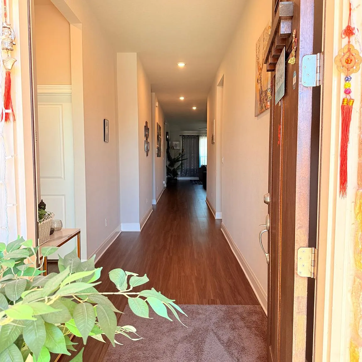 4 bed, 3.0 bath, 2173 sqft, $2,290 — Photo 4