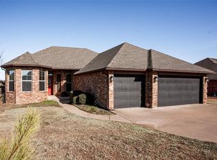 11570 Coyote Run, Guthrie, OK 73044