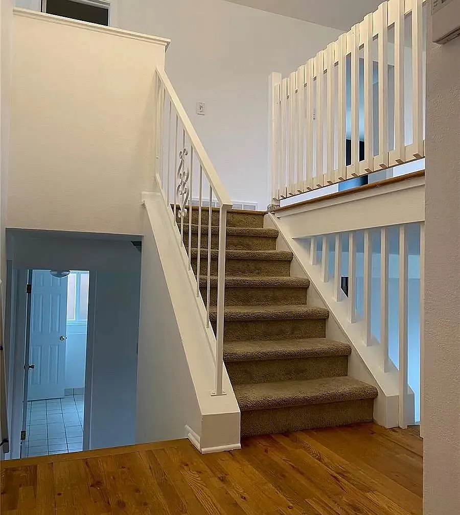 5 bed, 1850 sqft, $3,199 — Photo 4