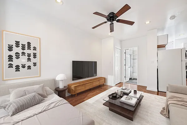Living room, photo 4