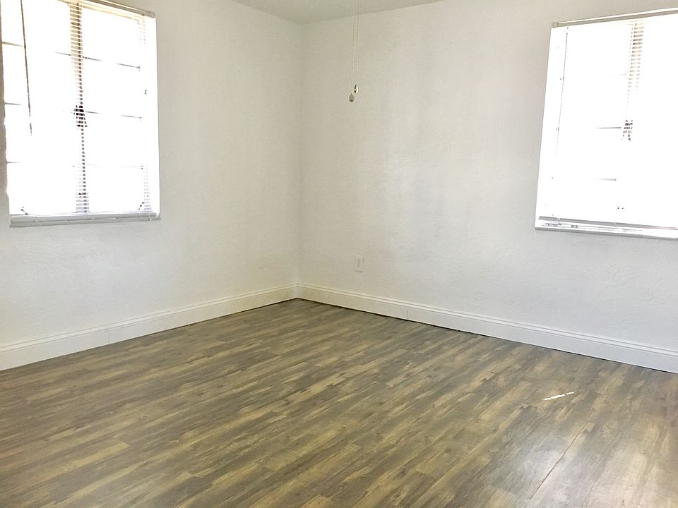 1st image of 2817 41st Ave N