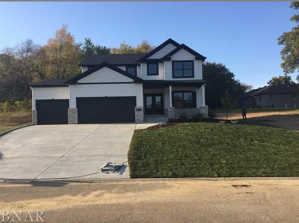 604 E Vorey St, Heyworth, IL 61745