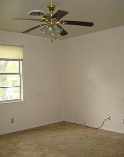 3rd image of 1412 Duval Dr