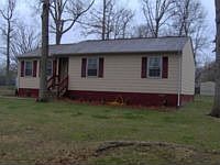 1st image of 3904 Robert E Lee Dr