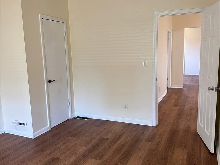 134 Lewis St #DOWN — Photo 7