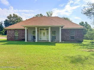 20 Shelley Dr, Yazoo City, MS 39194