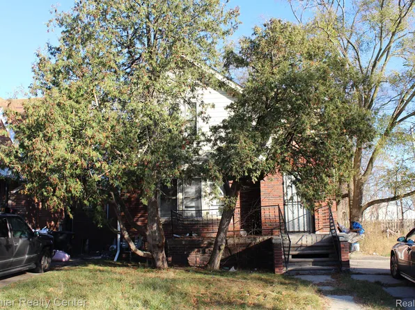 16134 Lesure St, Detroit, MI 48235