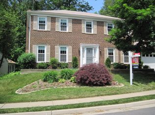 7130 Rolling Forest Ave, Springfield, VA 22152