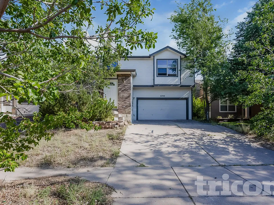 6740 Sleeping Giant Dr