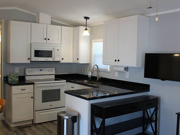 3rd image of 702 S Meridian Rd #962
