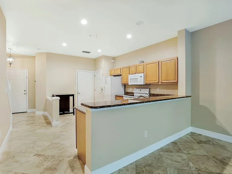 15715 Marcello Cir #113 — Photo 13