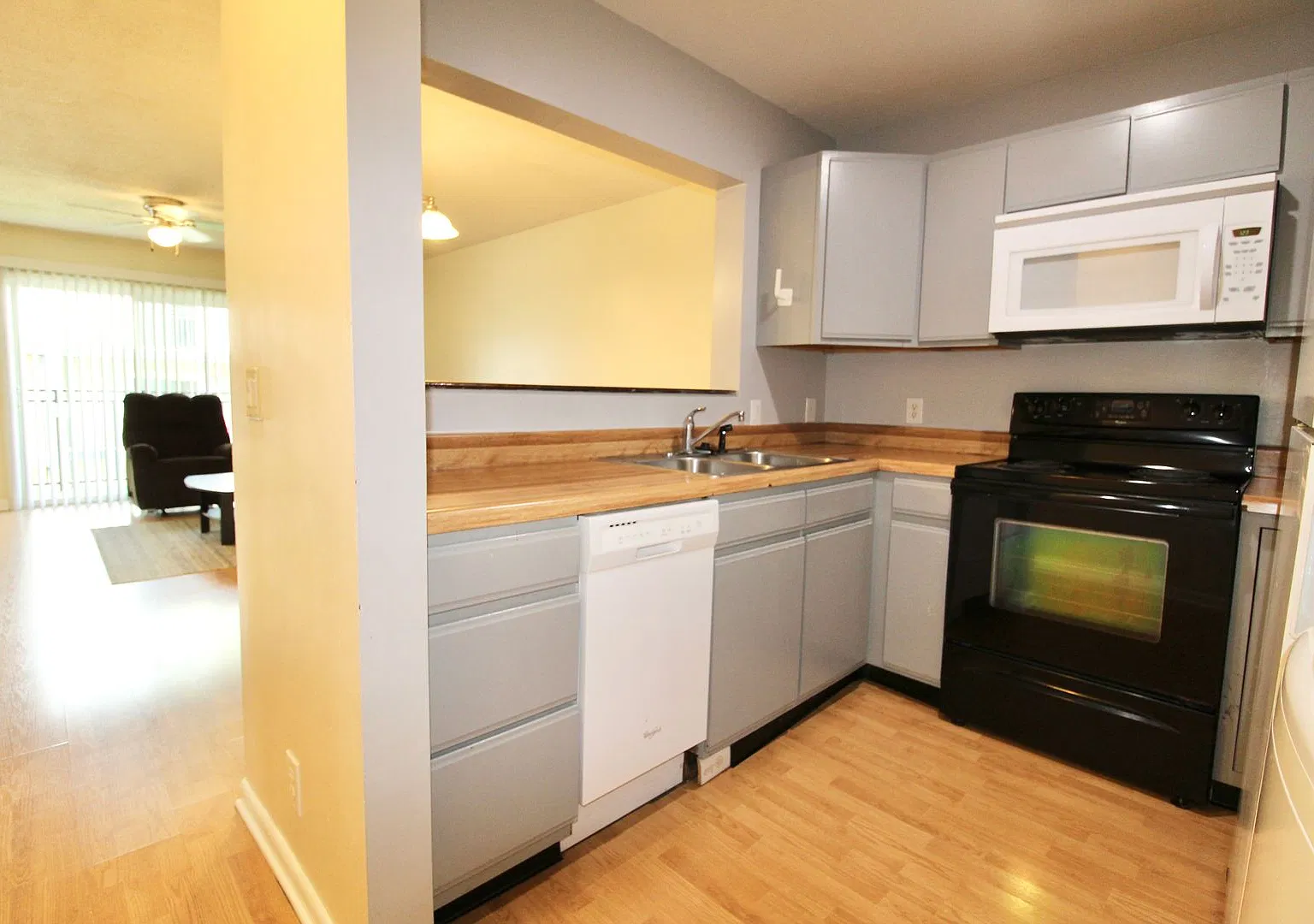 Hunters Ridge Condominiums 1390F — Photo 2