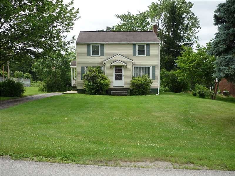 1st image of 209 W Fairmont Ave