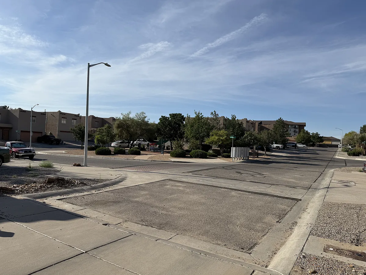 Building Photo - 10867 Pizzo Dr NW