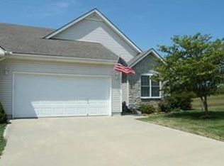 9824 N Smalley Ave, Kansas City, MO 64157