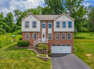 218 Macduff Ct, Gibsonia, PA
