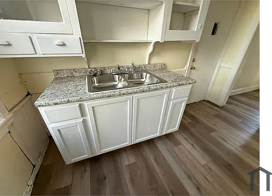 3404 Walton Ave #UPPER — Photo 5