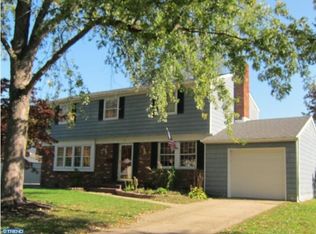 24 Purdue Dr, Delran, NJ 08075