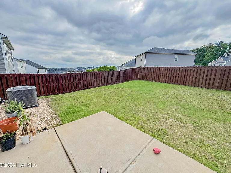 5062 Captain Dr — Photo 17
