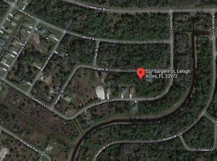 527 Sargent St, Lehigh Acres, FL 33972