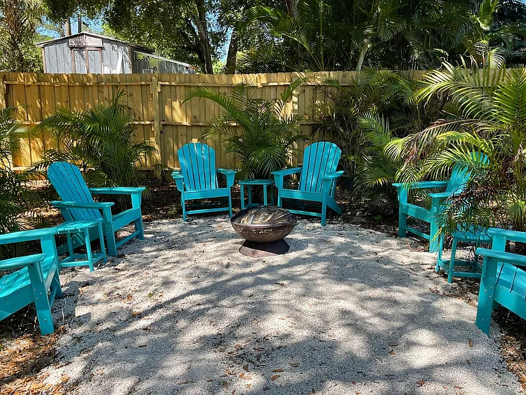 2504 S Milmar Dr — Photo 31
