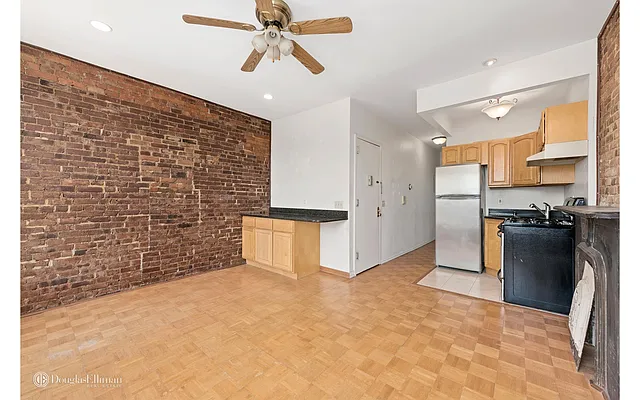 Rented by Douglas Elliman | media 6