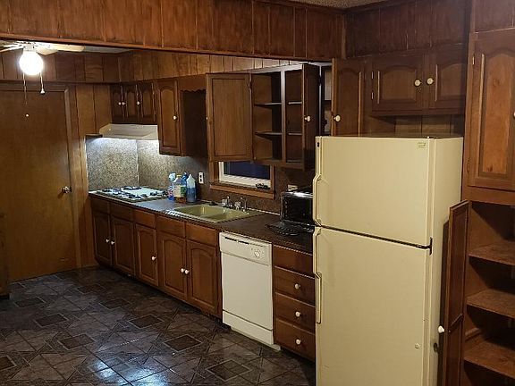 5th image of 1503 E 50th Pl