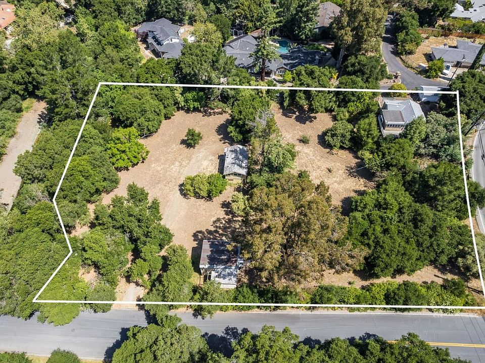 2nd image of 12991 Pierce Rd