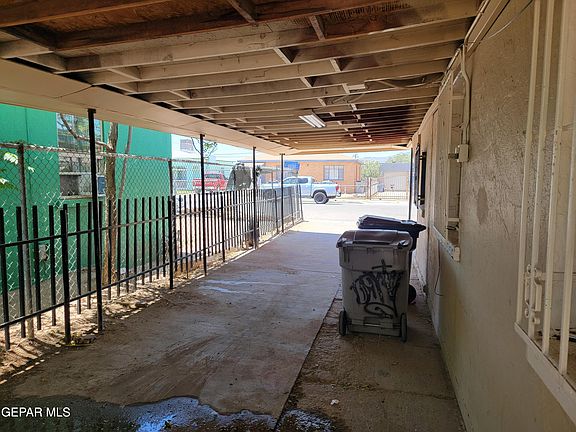 3rd image of 132 Red Robin Dr
