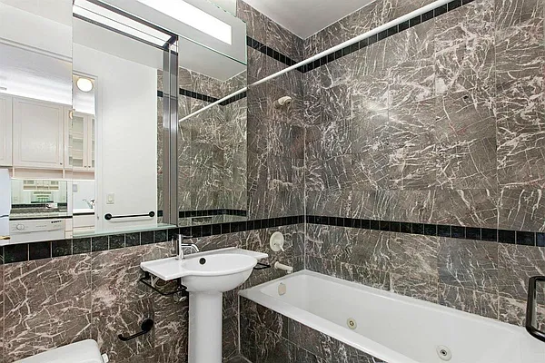 Rented by Brown Harris Stevens | media 7