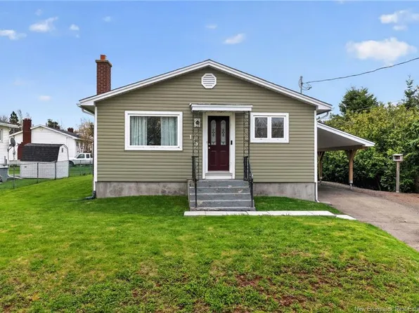 129 Drummond St, Moncton, NB E1A 2Z5