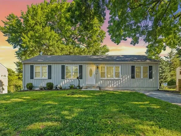 506 W 37th St N, Independence, MO 64050