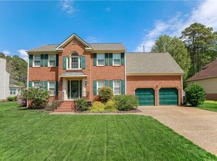 103 Runaway Ln, Yorktown, VA 23692