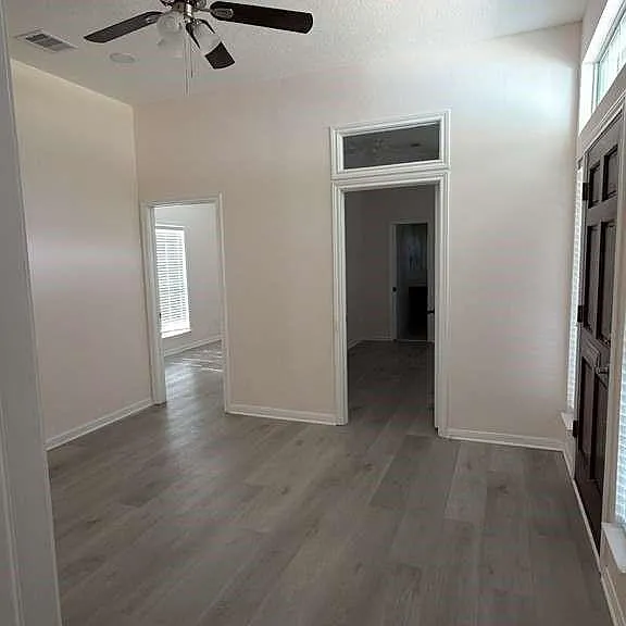 21878 Russell Dr — Photo 9