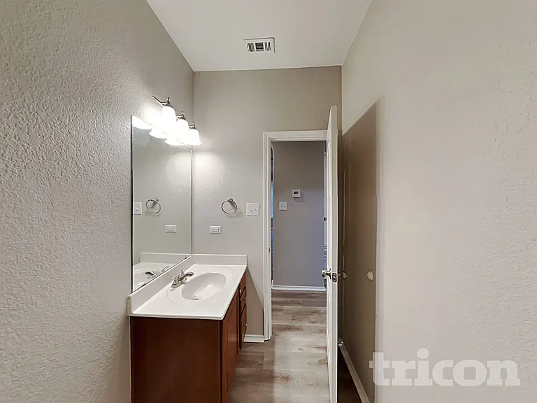 1034 Sundance Fort — Photo 13