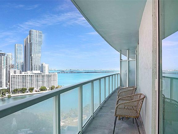 2nd image of 1900 N Bayshore Dr APT 1708
