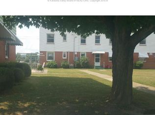 27 Kenna Dr, South Charleston, WV 25309