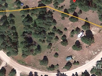 85 E Prospectors Dr, Cascade, ID, 83611